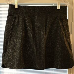 NWOT Athletic Skort size S